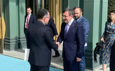 Rektör Kırışık Cumhurbaşkanı Yardımcısı Yılmaz ile Görüştü